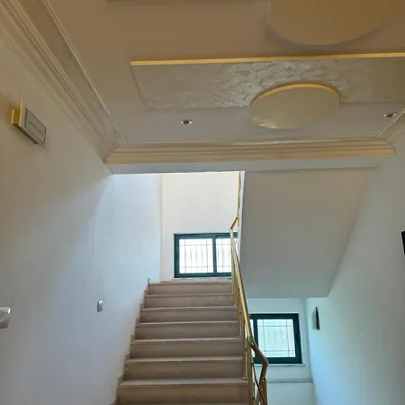 Comfort Zone Hotel *